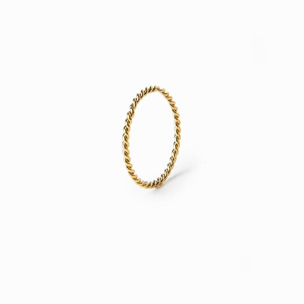 Anillo Trenzado Elegante