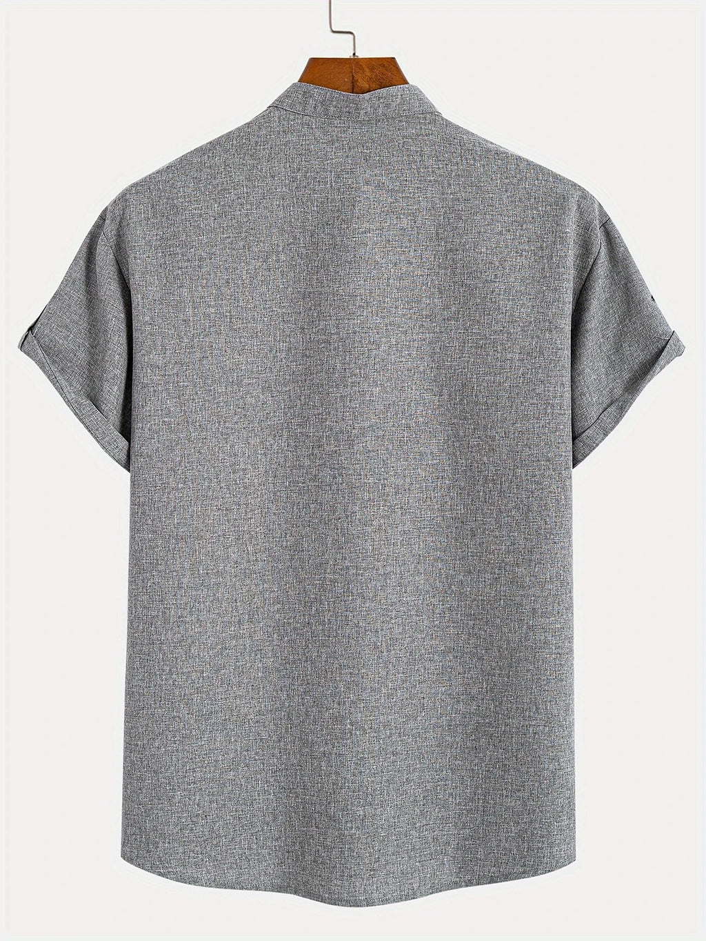 Camisa elegante de manga corta con cuello alto