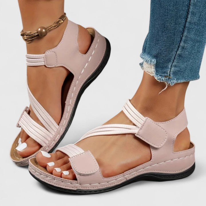 SHEINA | SANDALIAS CON ESTILO