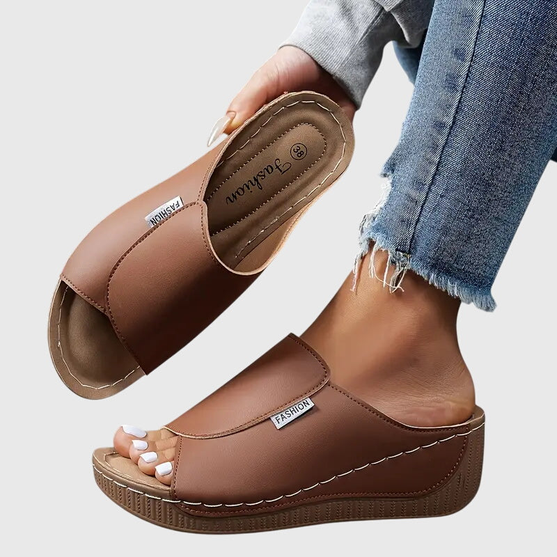 ESTHER | SANDALIAS ORTOPÉDICAS CON ESTILO