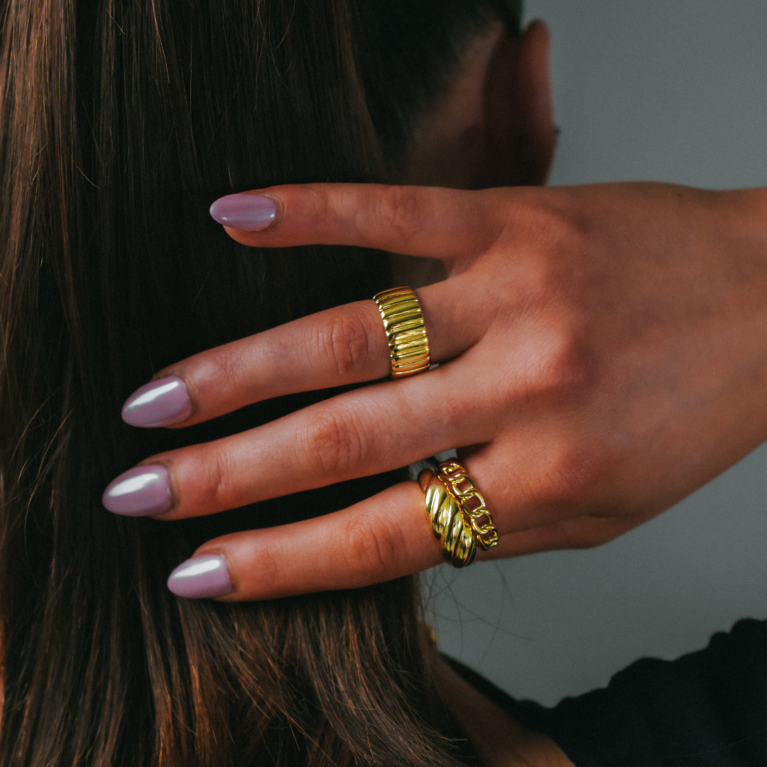 Anillo de Cadena Moderno