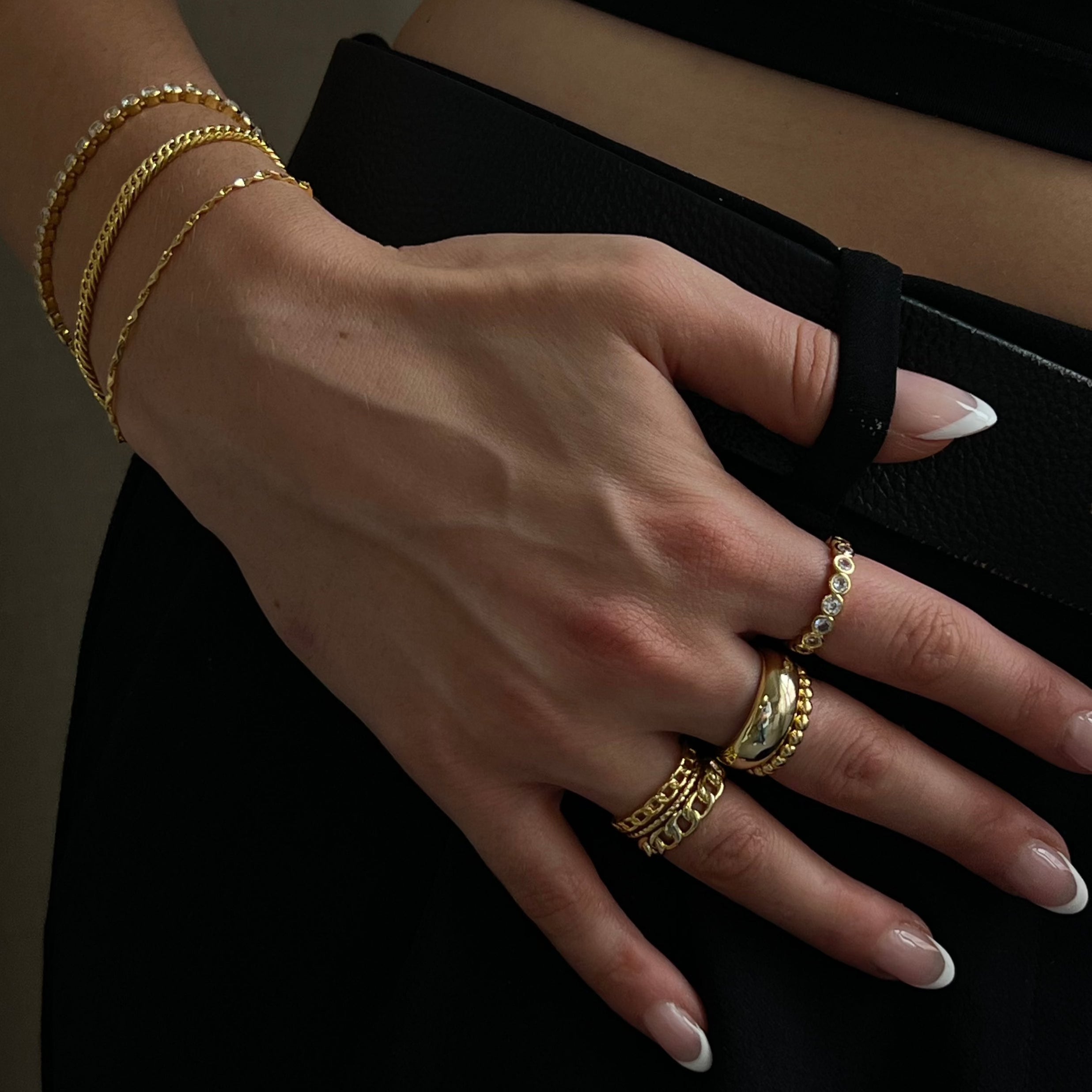 Anillo de Cadena Moderno