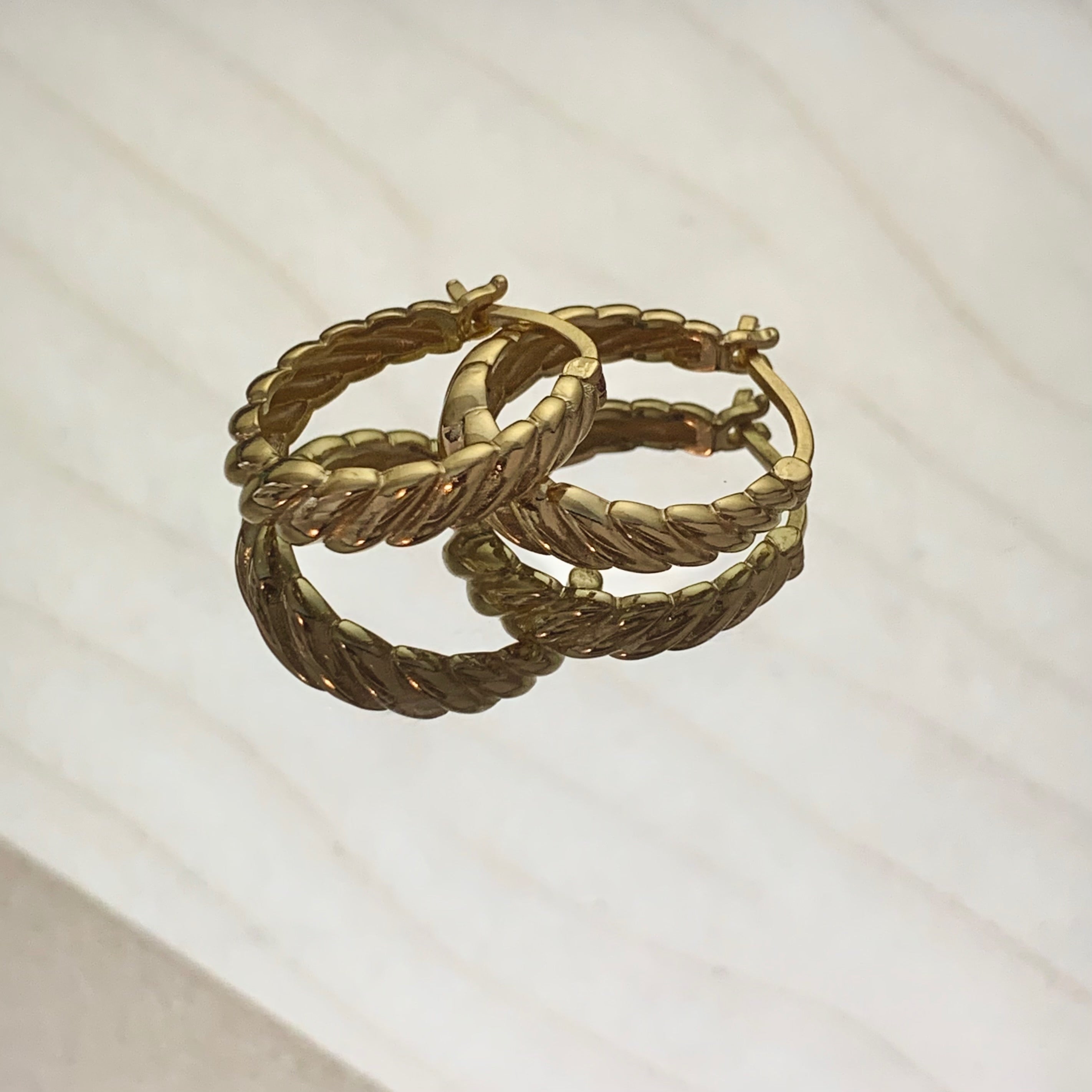 Elegantes y Ligeros Pendientes