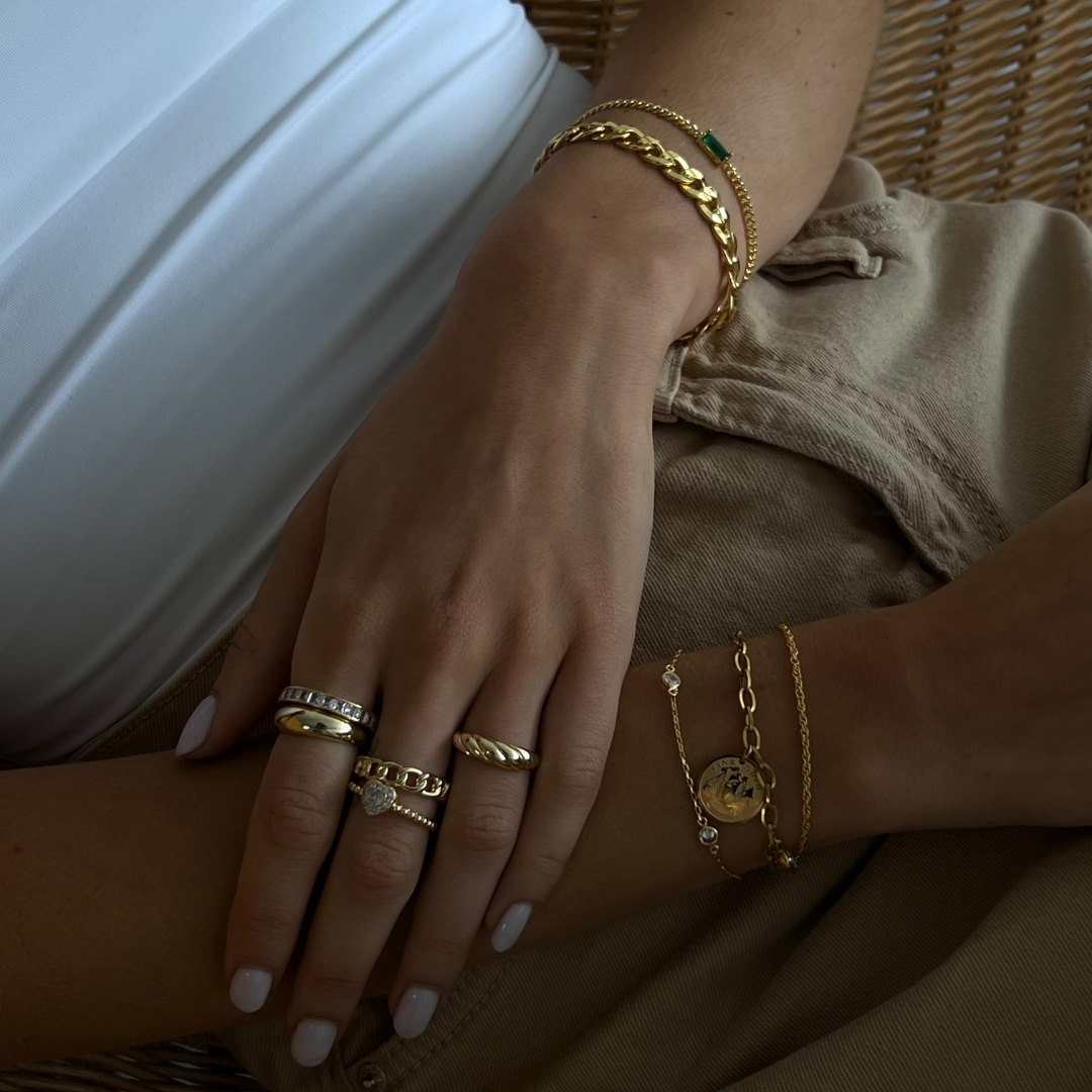 Anillos que Abrazan el Estilo