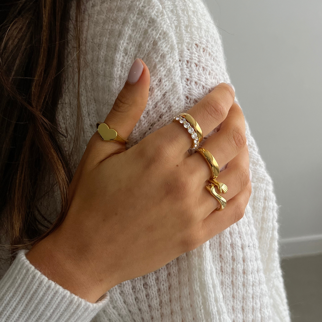 Elegantes Anillos Huggie