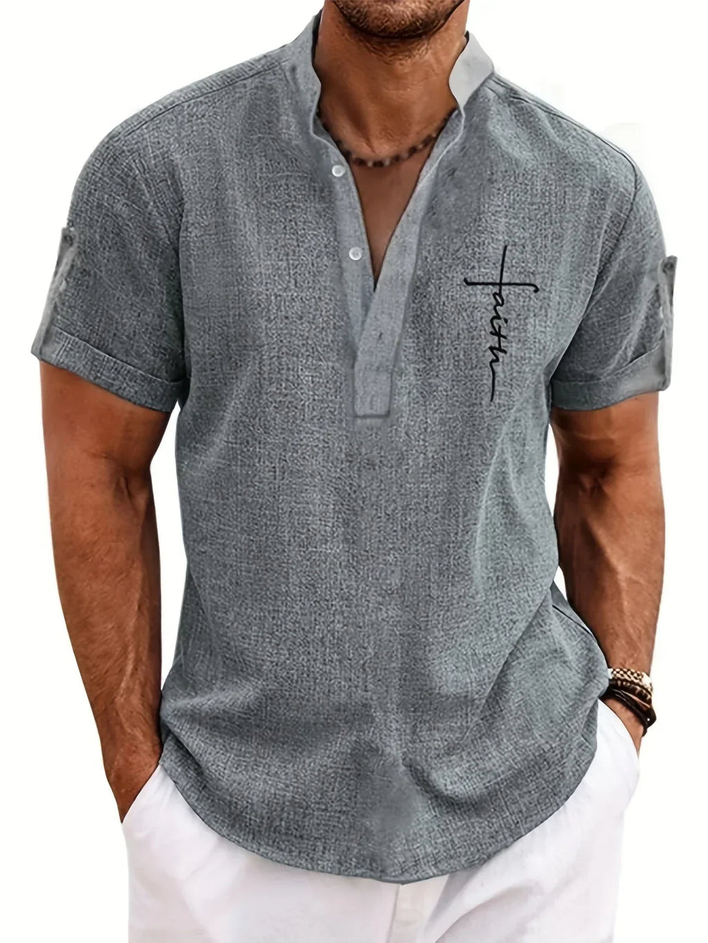 Camisa elegante de manga corta con cuello alto