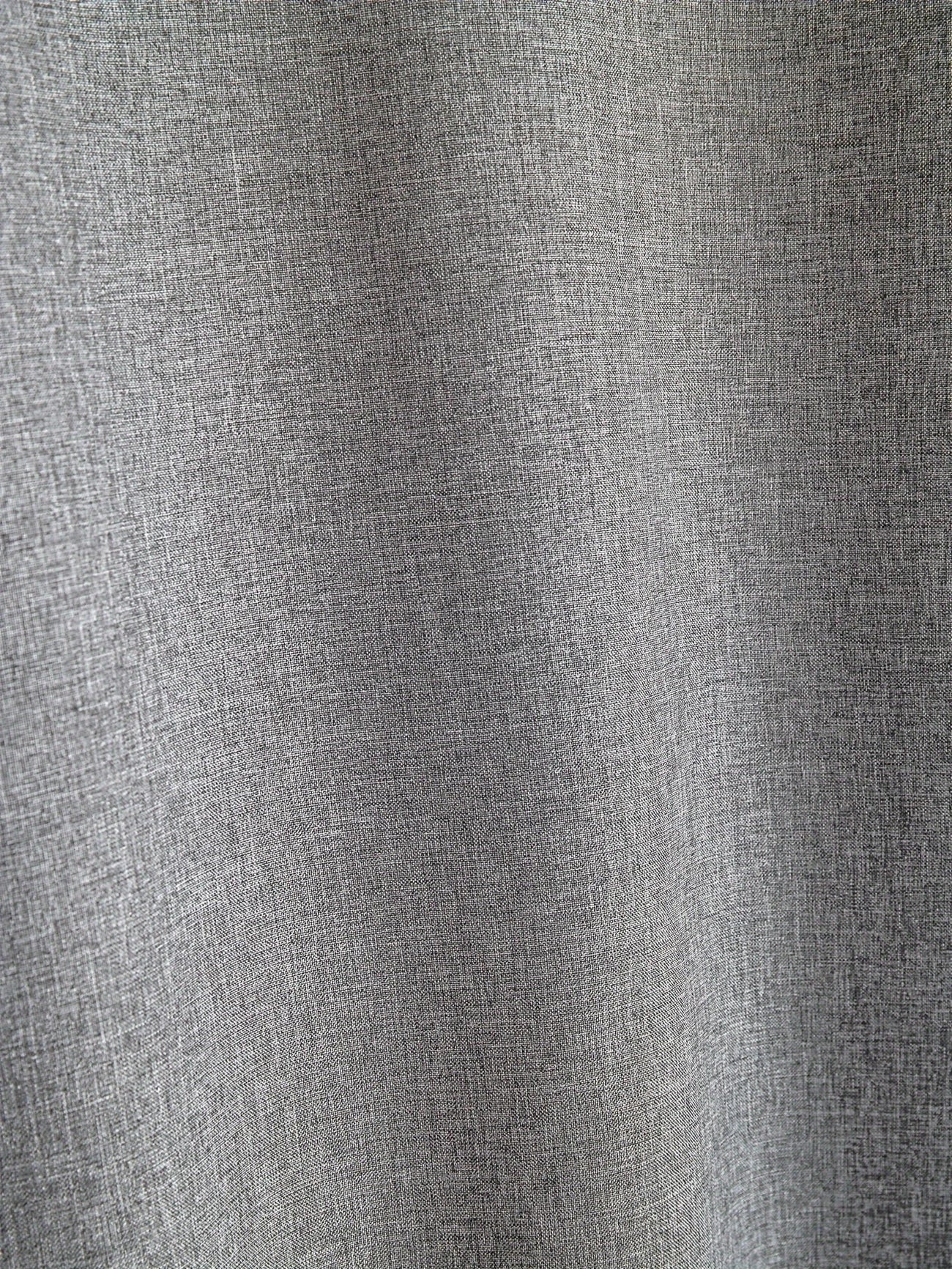 Camisa elegante de manga corta con cuello alto