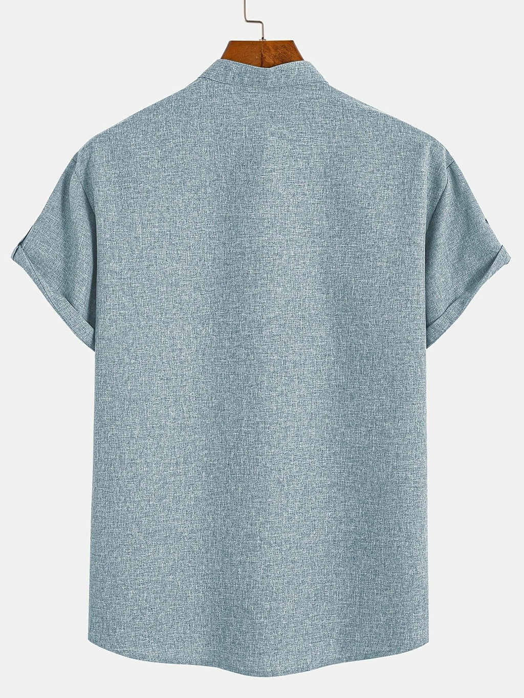Camisa elegante de manga corta con cuello alto