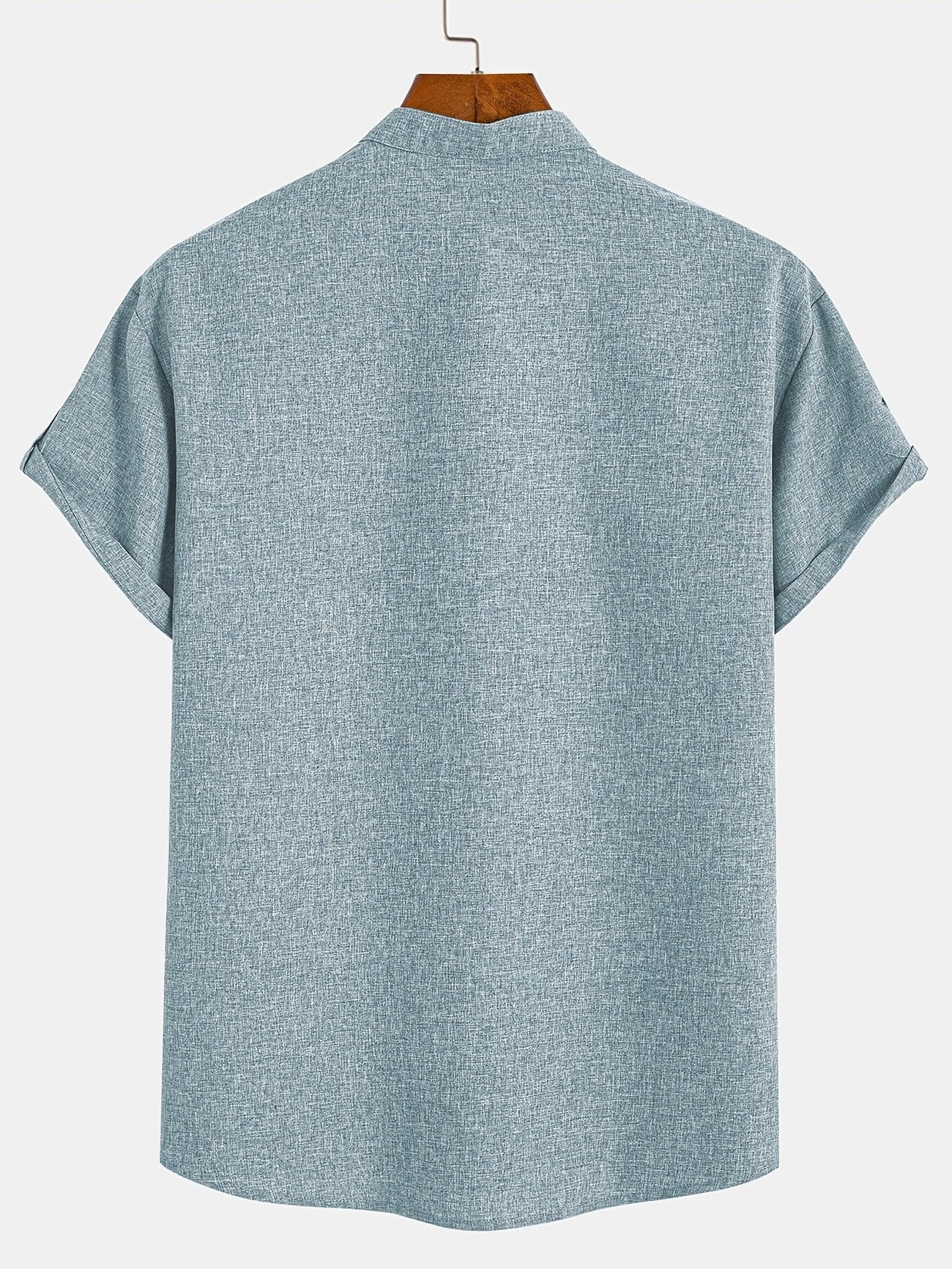 Camisa elegante de manga corta con cuello alto