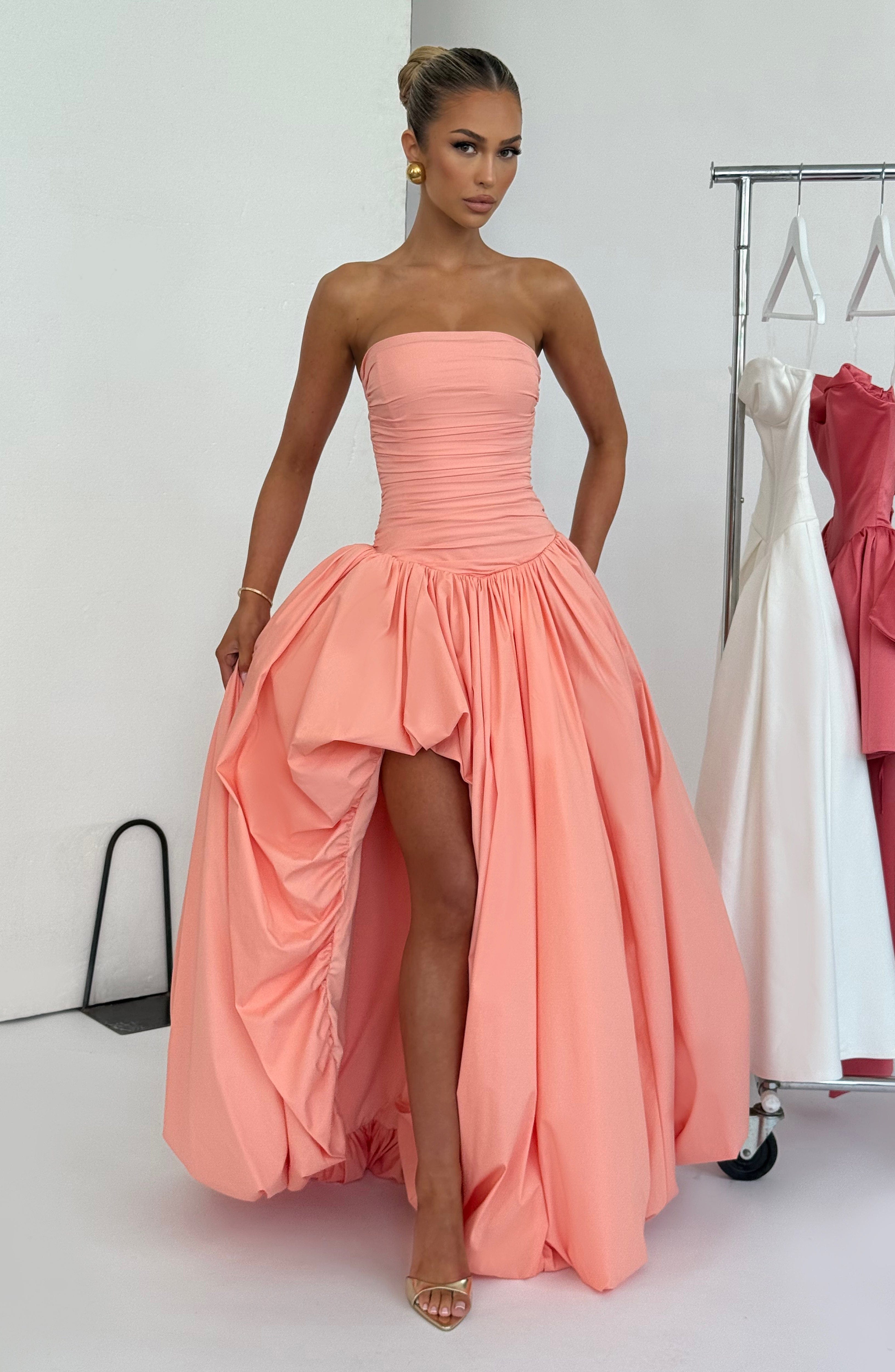 Alexander Saint Jillian Maxi Vestido
