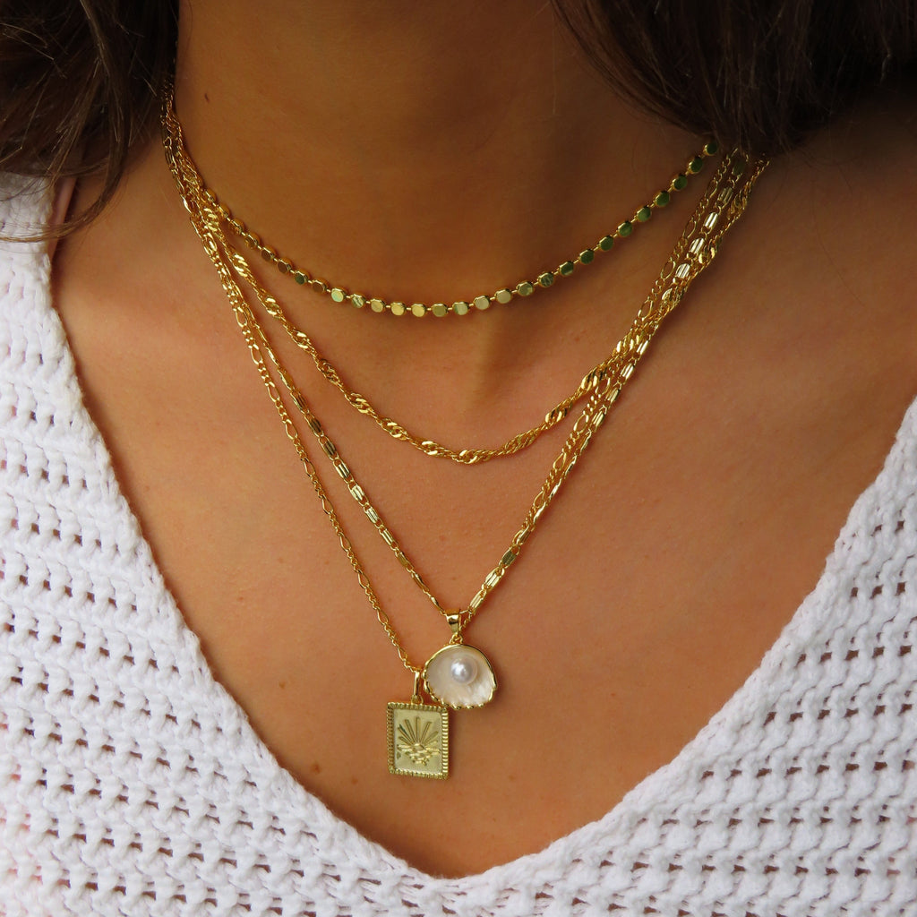 Collar Shell Marina